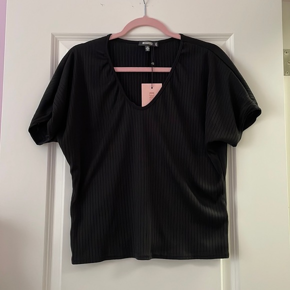 Missguided tee - Picture 1 of 3